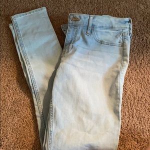 hollister jeans